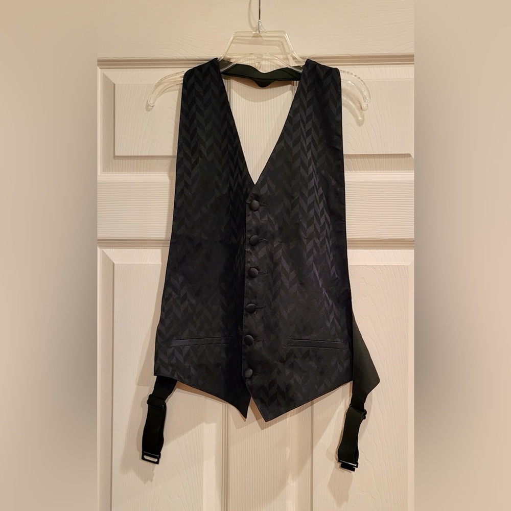 Vintage Bill Blass Black Label Patterned Men's Tuxedo Vest.